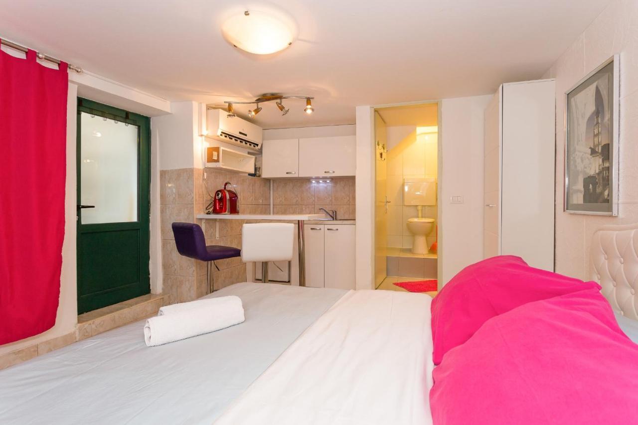 Modern And Practical Studio In The Heart Of สปลิท ภายนอก รูปภาพ